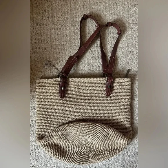 The Sak Silverwood Crochet Shopper Bag Shoulder Tote Zip Womens - Picture 2 of 6